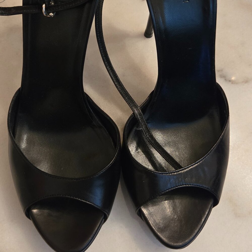 Gucci Black Leather Ankle Strap Stiletto Heels